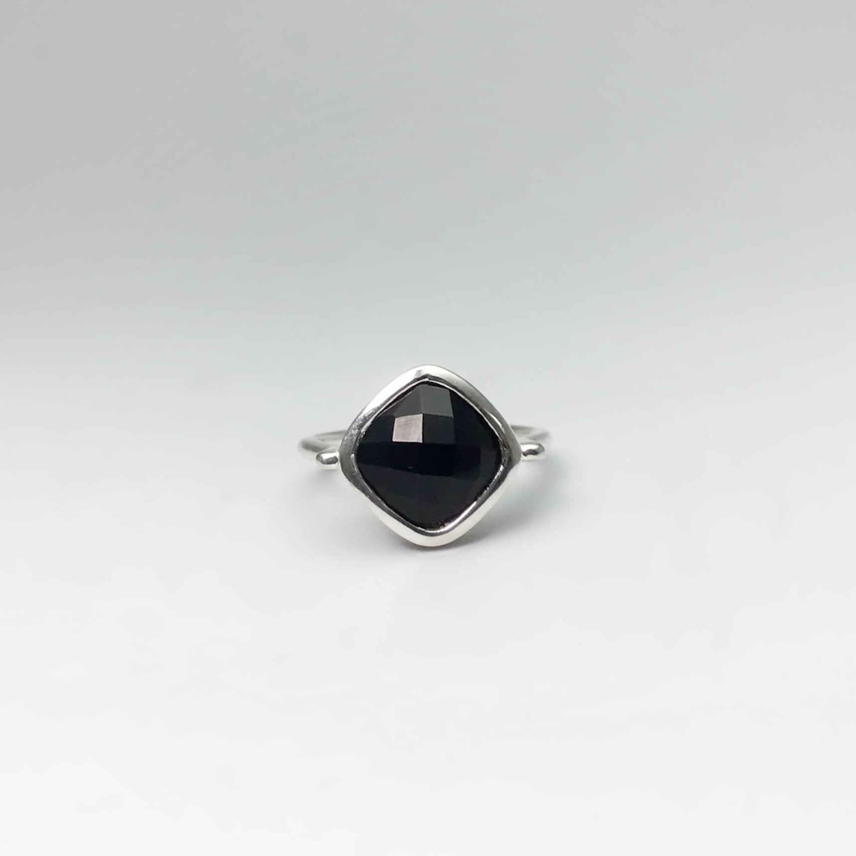 Black Onyx Ring - Rocks and Gems Canada