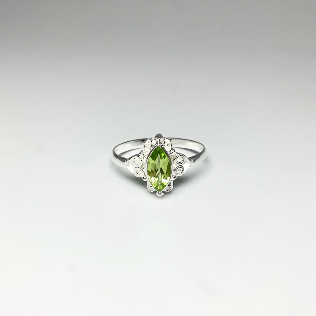 Peridot Ring - Rocks and Gems Canada