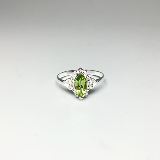 Peridot Ring - Rocks and Gems Canada