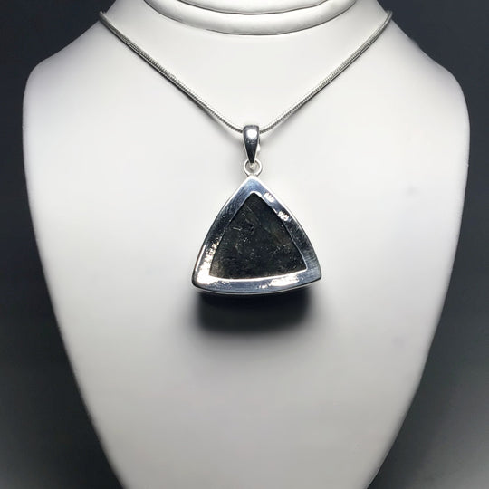 Purple Labradorite Pendant - Rocks and Gems Canada