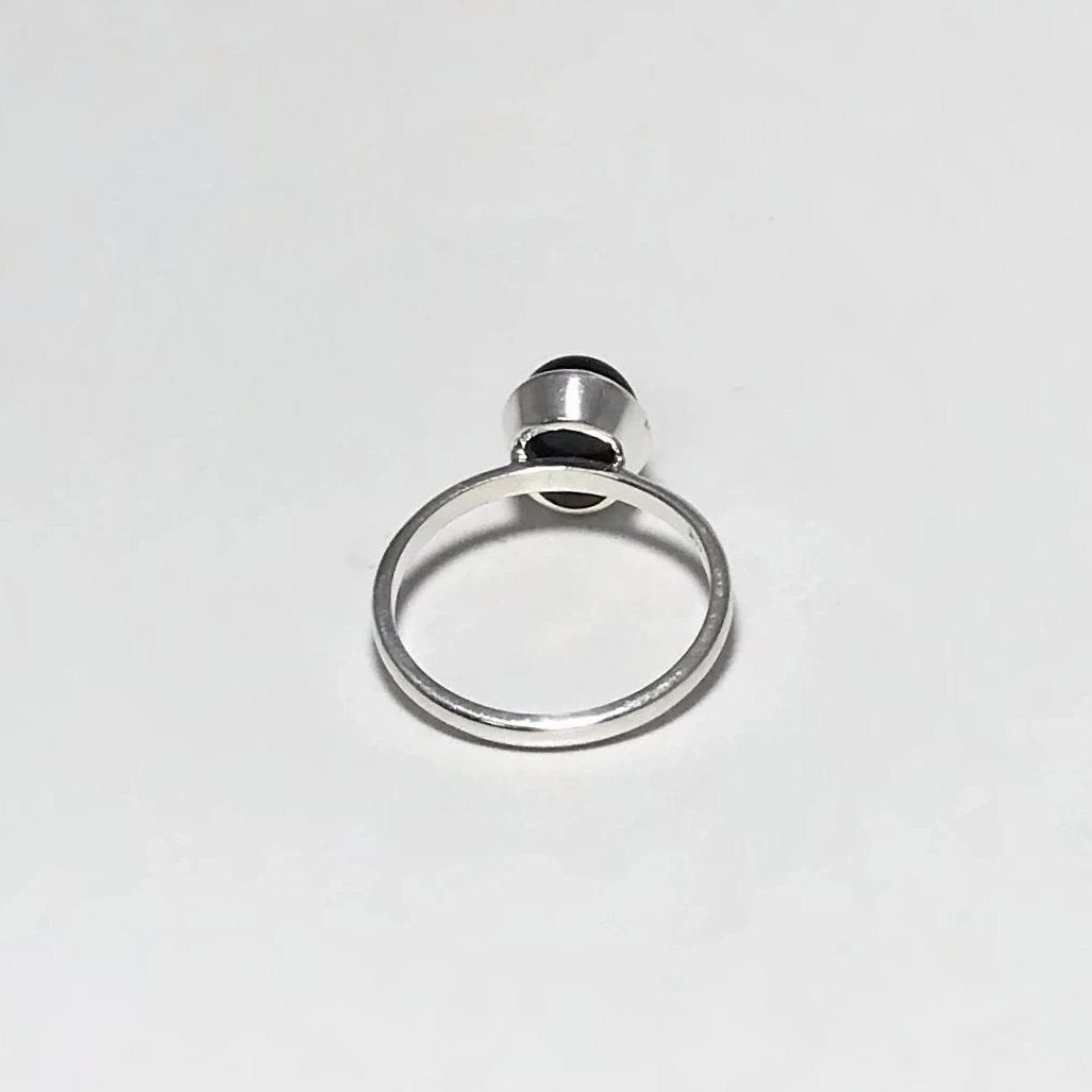 Black Onyx Ring - Rocks and Gems Canada