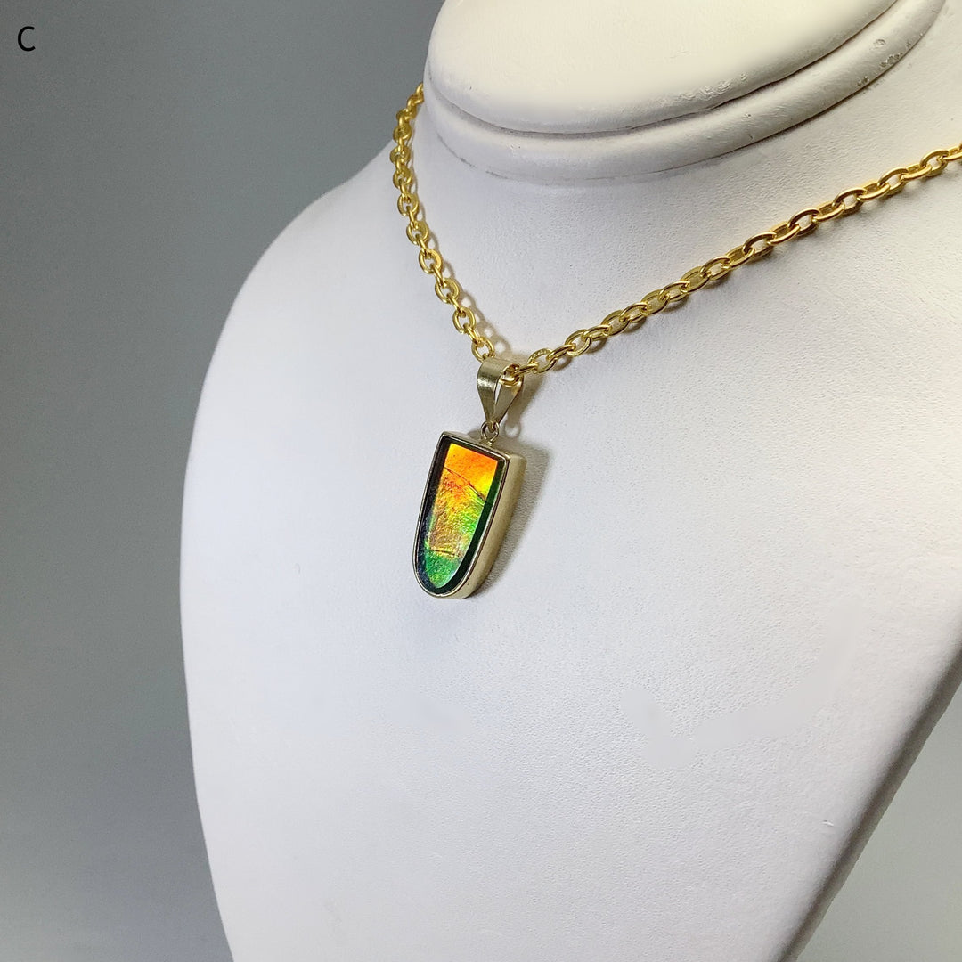 Alberta Ammolite 14K Gold Pendant - Rocks and Gems Canada