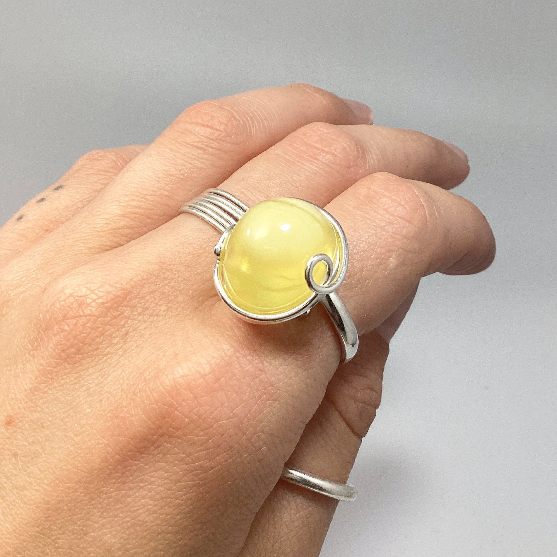 Butterscotch Amber Ring - Rocks and Gems Canada
