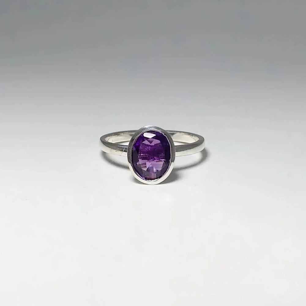 Amethyst Ring - Rocks and Gems Canada
