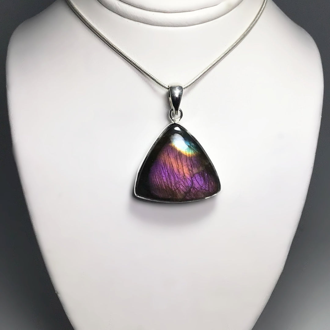 Purple Labradorite Pendant - Rocks and Gems Canada