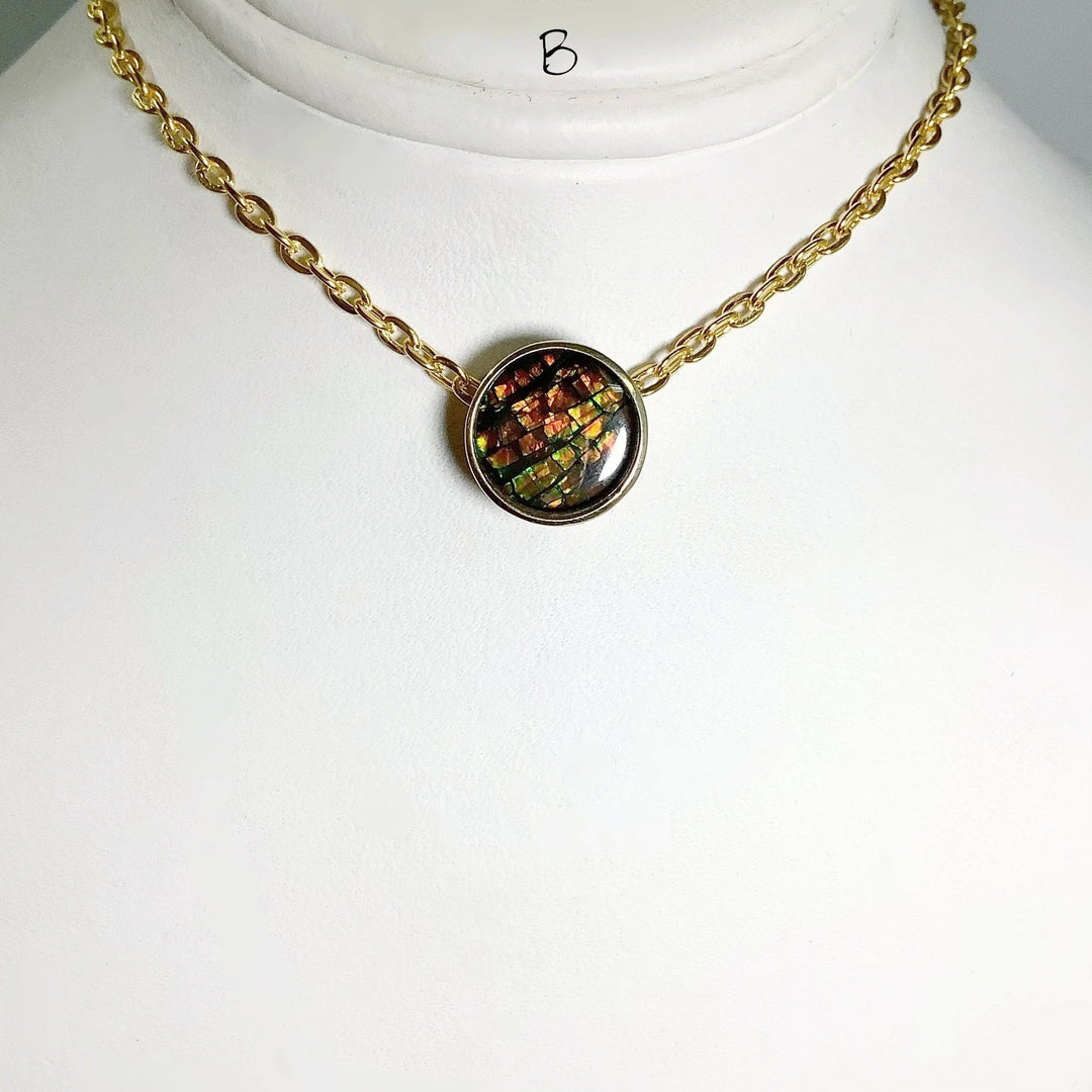 Alberta Ammolite 14K Gold Pendant - Rocks and Gems Canada