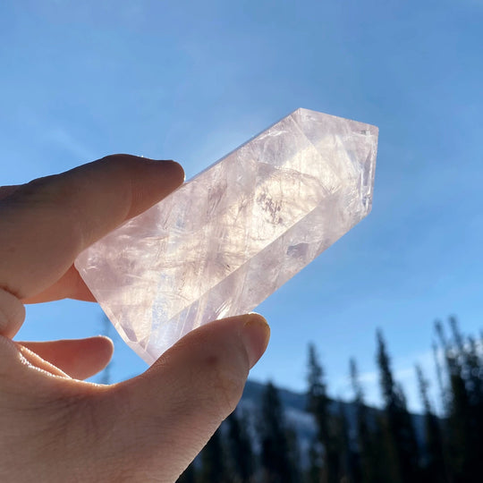 Rose Quartz Point - Rocks and Gems Canada