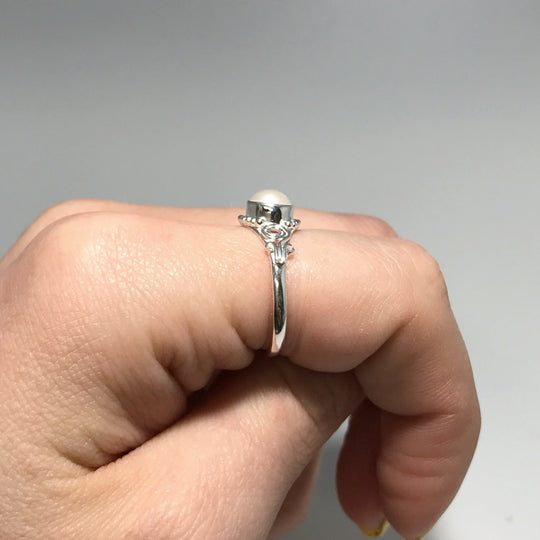 Freshwater Pearl Ring - Rocks and Gems Canada