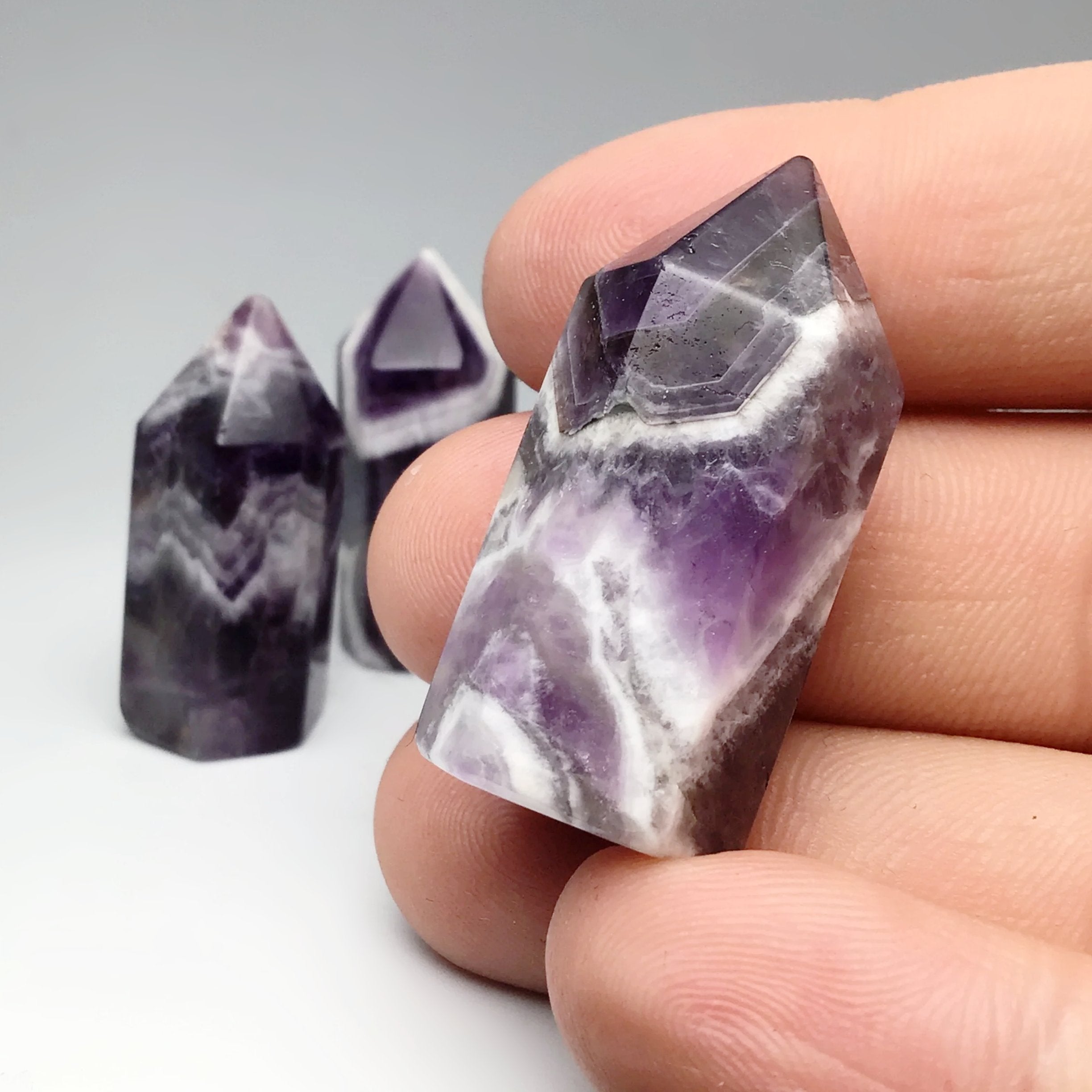 Chevron Amethyst Point - Rocks and Gems Canada