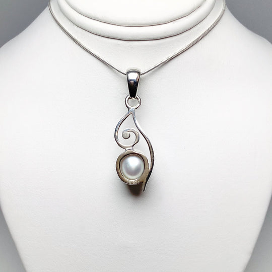 Pearl Pendant - Rocks and Gems Canada