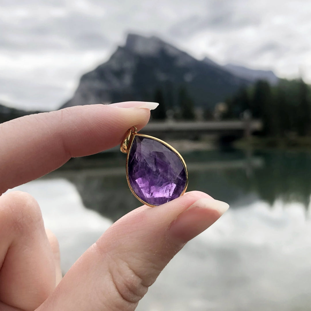 Gold Finish Amethyst Pendant - Rocks and Gems Canada