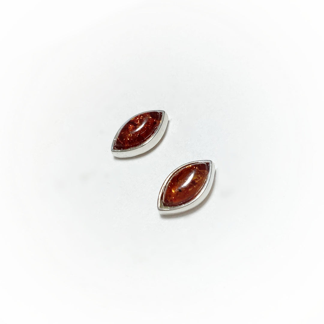 Cognac Amber Stud Earrings - Rocks and Gems Canada