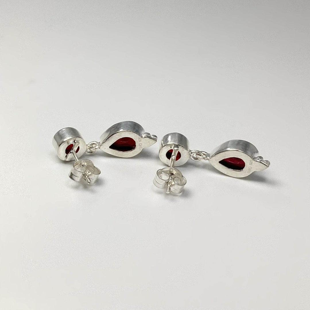 Garnet Stud Earrings - Rocks and Gems Canada