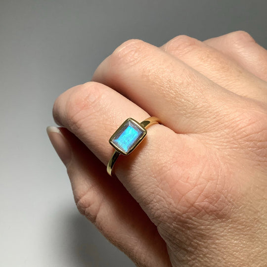 Labradorite Ring - Rocks and Gems Canada