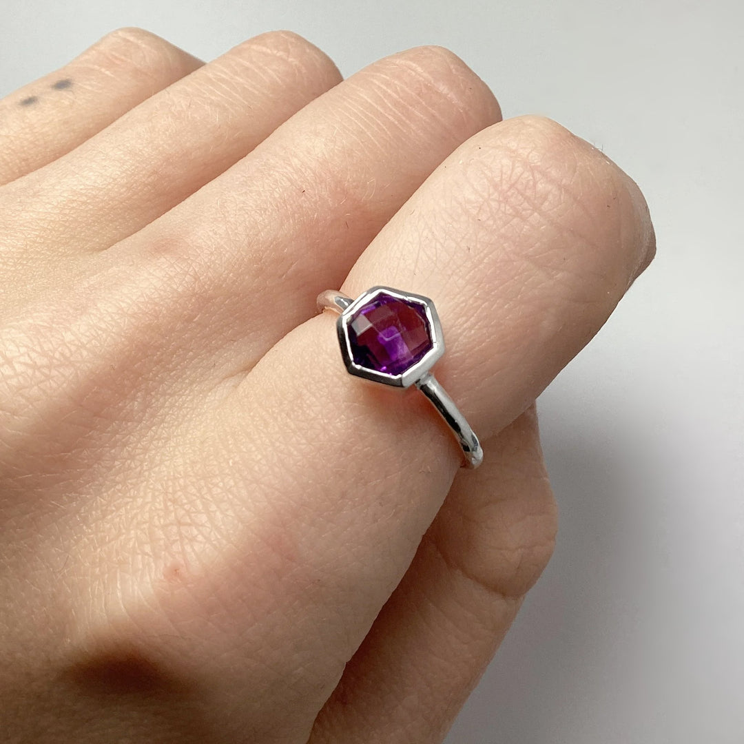 Amethyst Ring - Rocks and Gems Canada