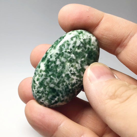 Green Dot Jade Gratitude Stone - Rocks and Gems Canada