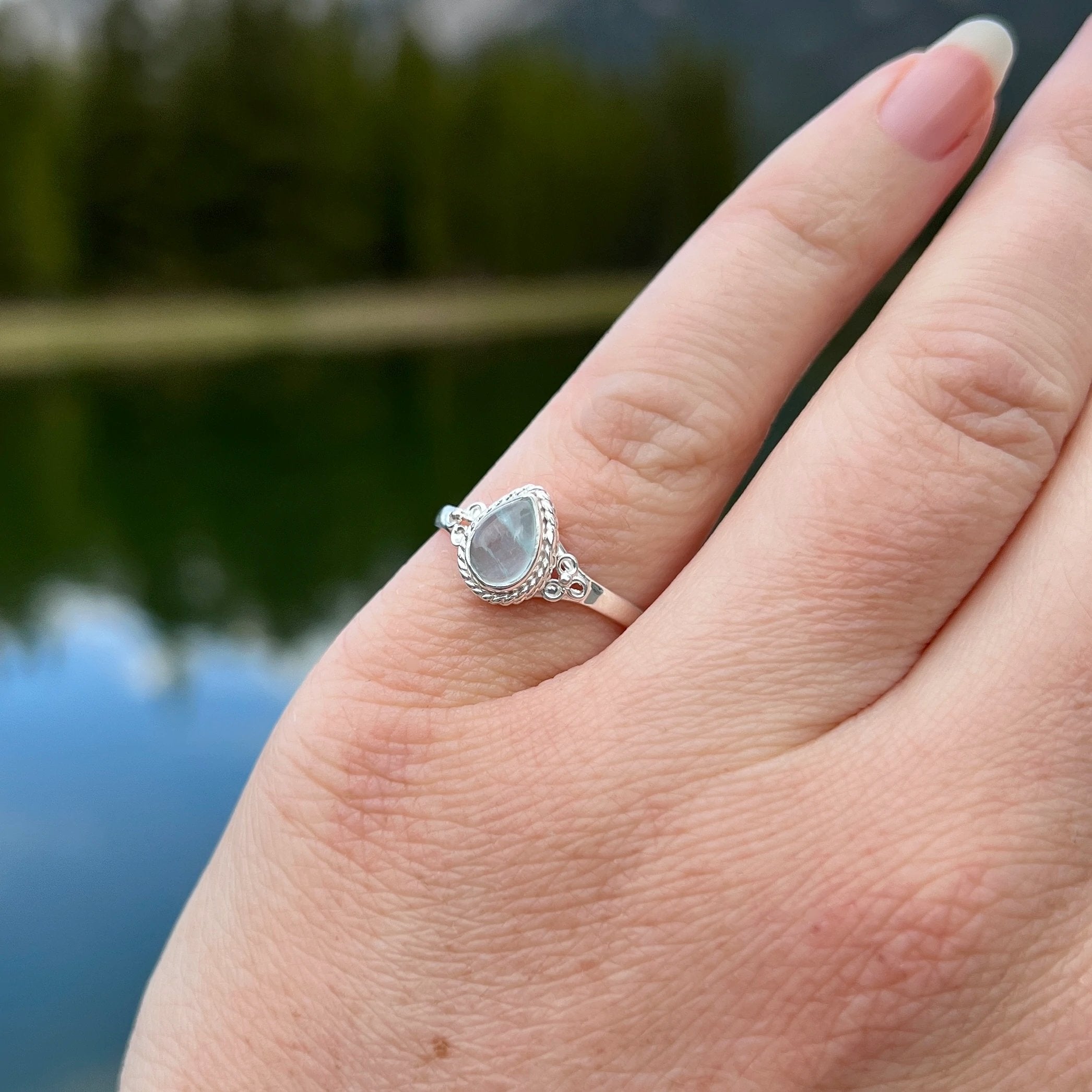 Aquamarine Ring - Rocks and Gems Canada