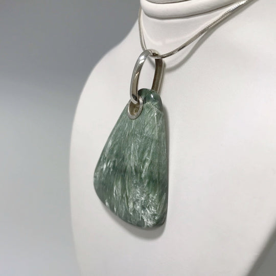 Seraphenite Pendant - Rocks and Gems Canada
