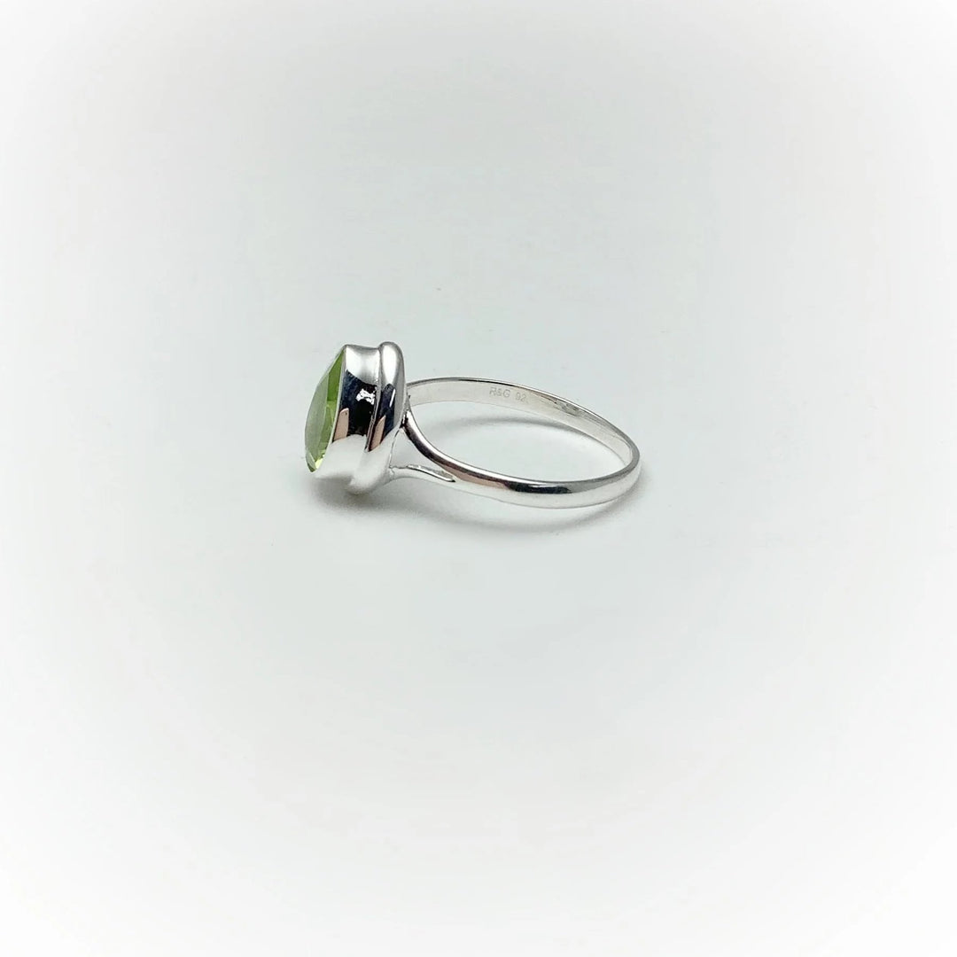 Peridot Ring - Rocks and Gems Canada