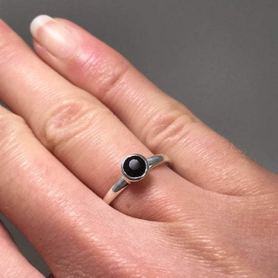 Black Onyx Ring - Rocks and Gems Canada