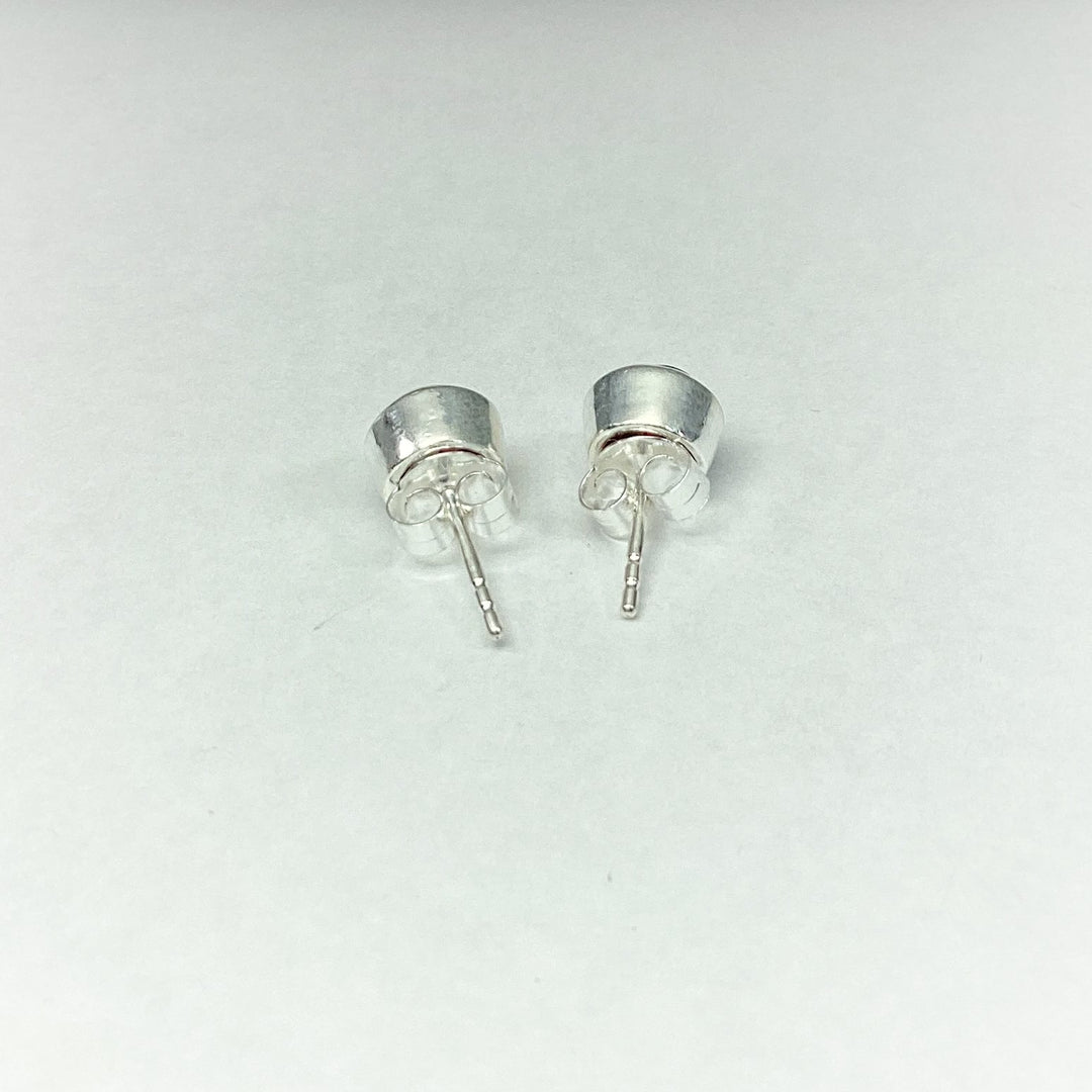 Garnet Stud Earrings - Rocks and Gems Canada