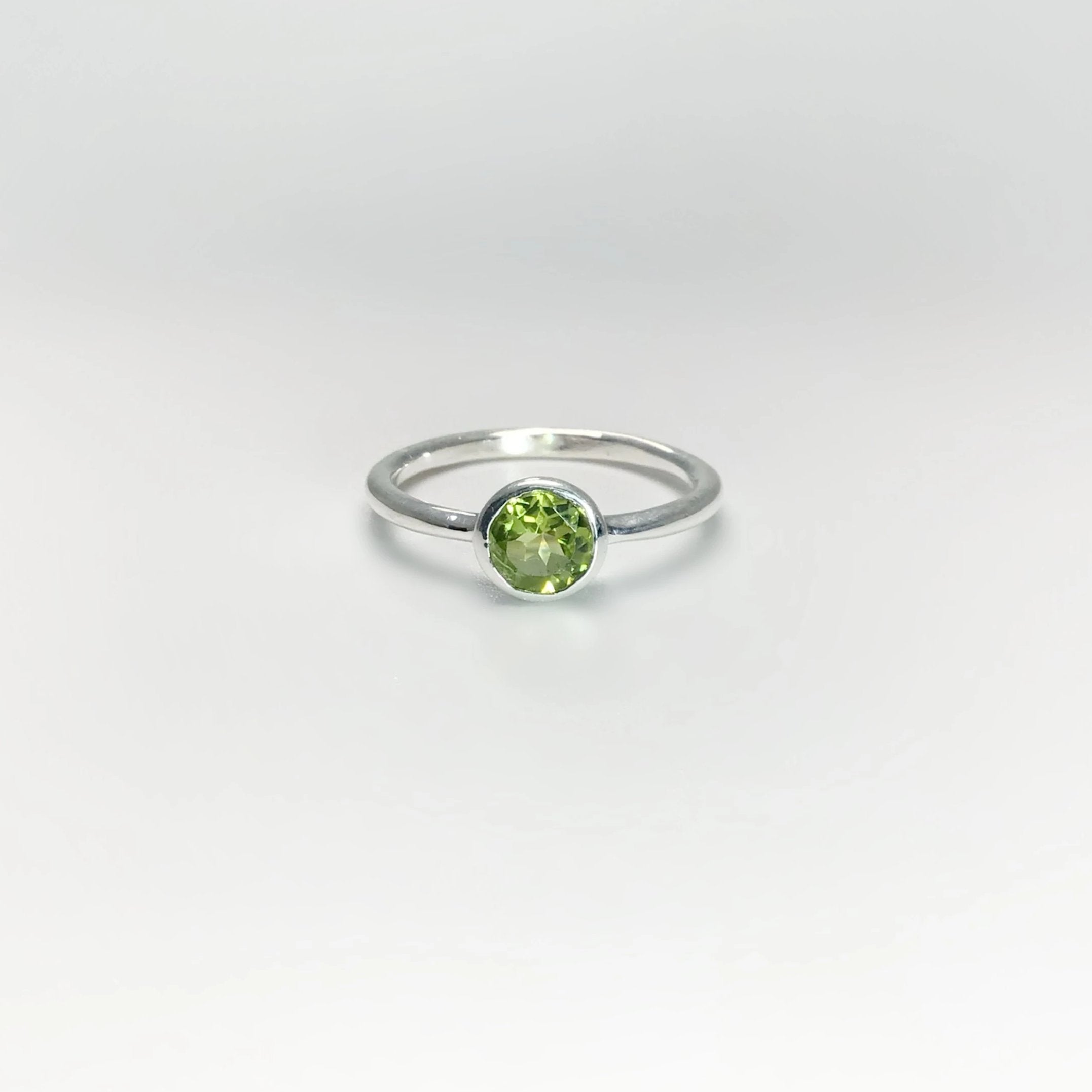 Peridot Ring - Rocks and Gems Canada