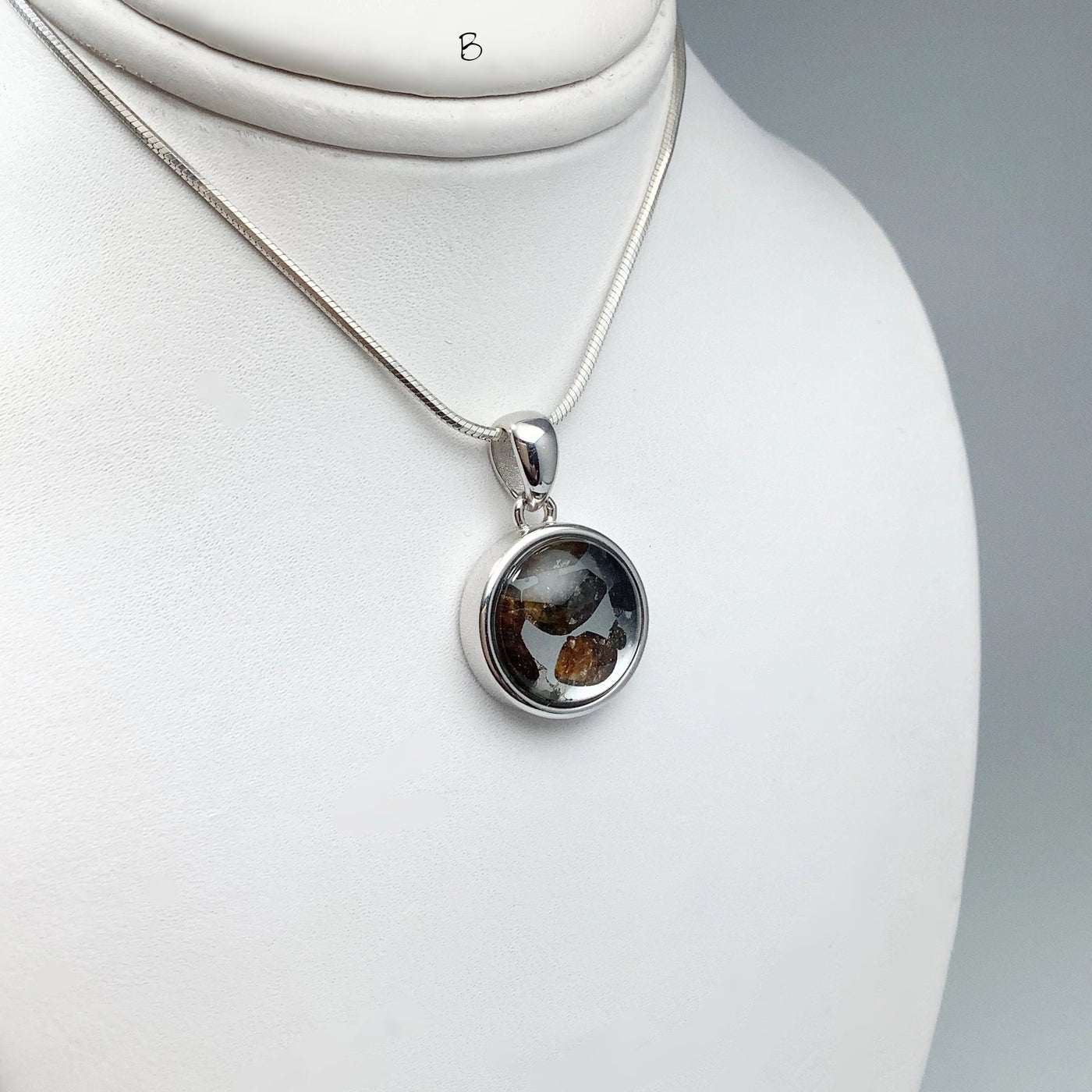 Sericho Meteorite Small Round Pendant