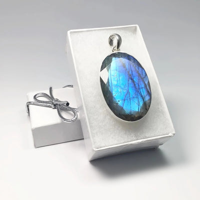 Faceted Labradorite Pendant