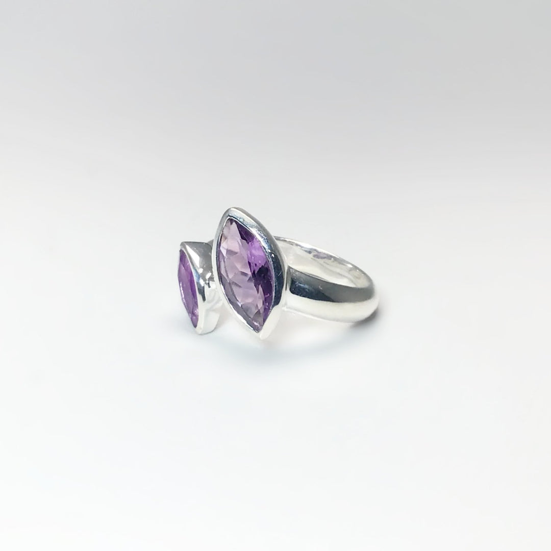 Amethyst Ring - Rocks and Gems Canada