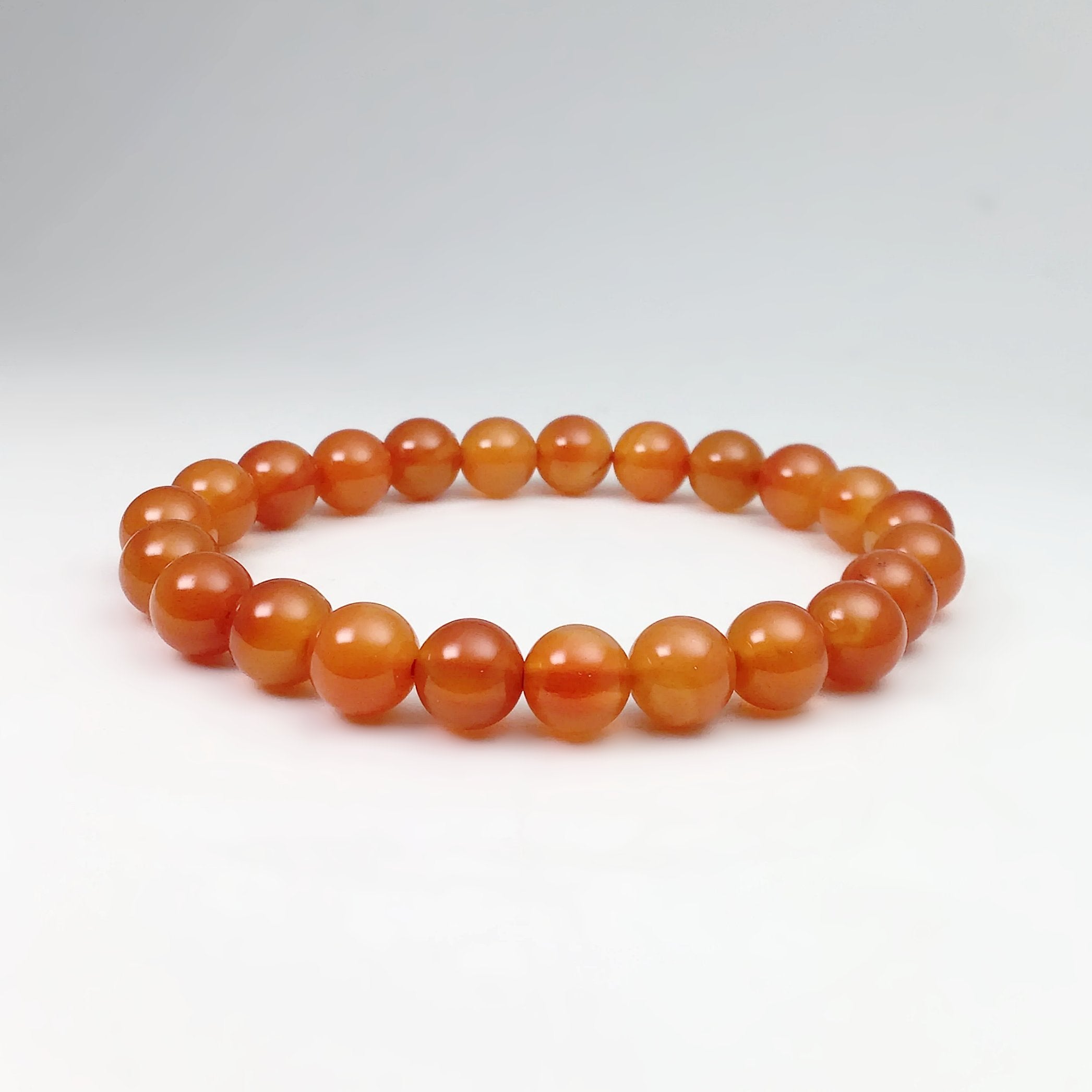 Light Carnelian Agate Beaded Bracelet - 8mm - Rocks and Gems Canada