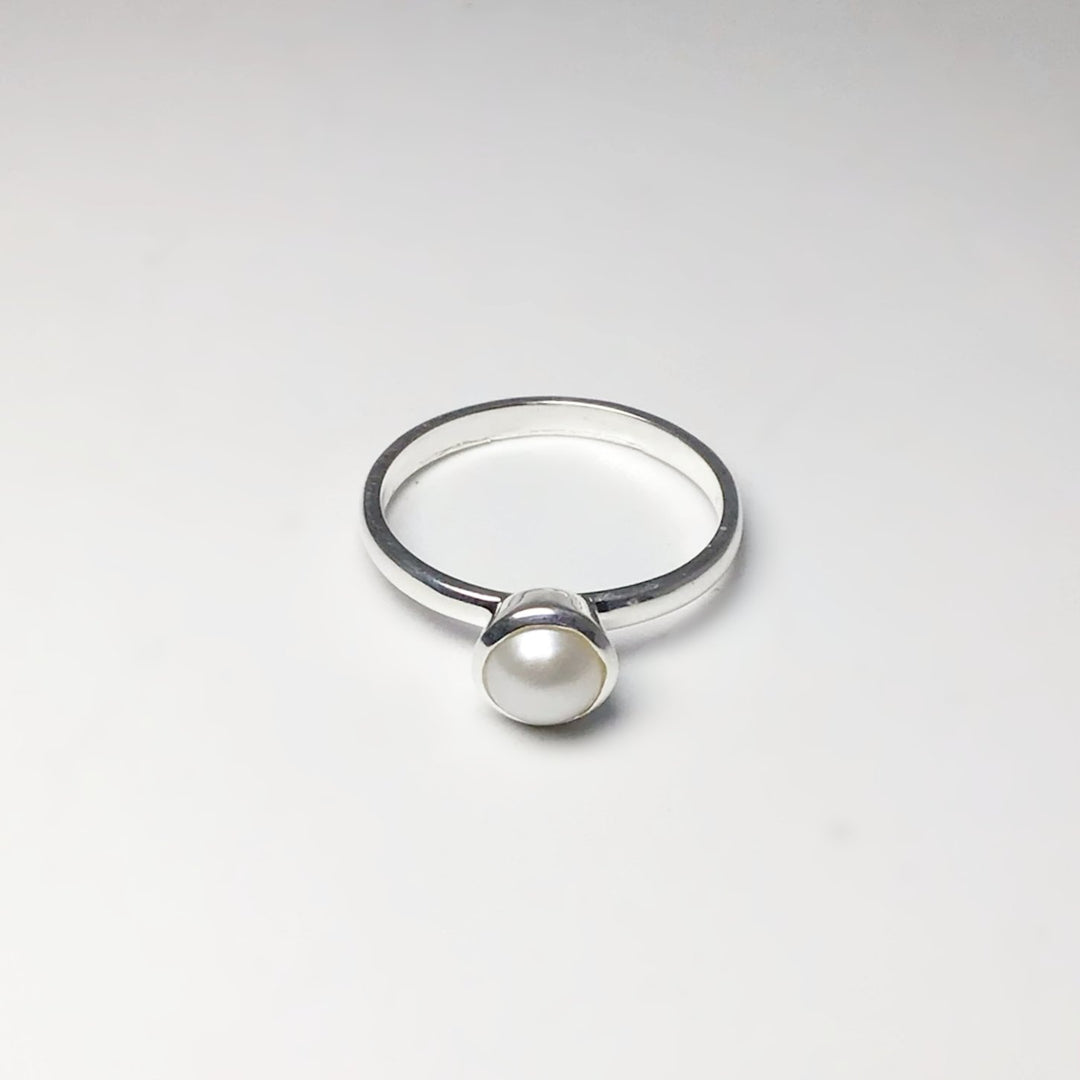 Freshwater Pearl Ring - Rocks and Gems Canada