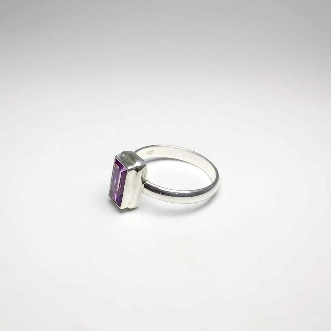Amethyst Ring - Rocks and Gems Canada
