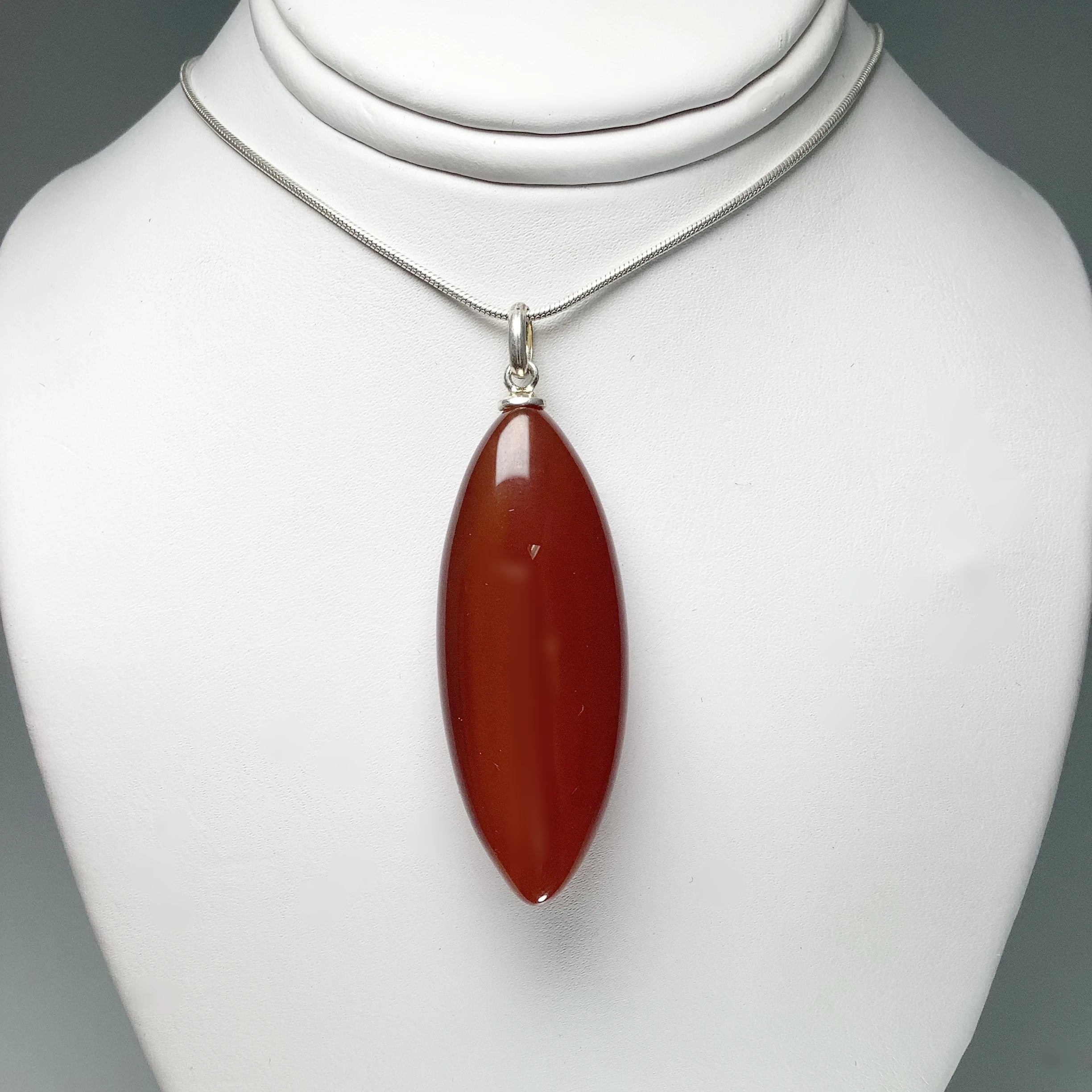 Carnelian Agate Pendant - Rocks and Gems Canada