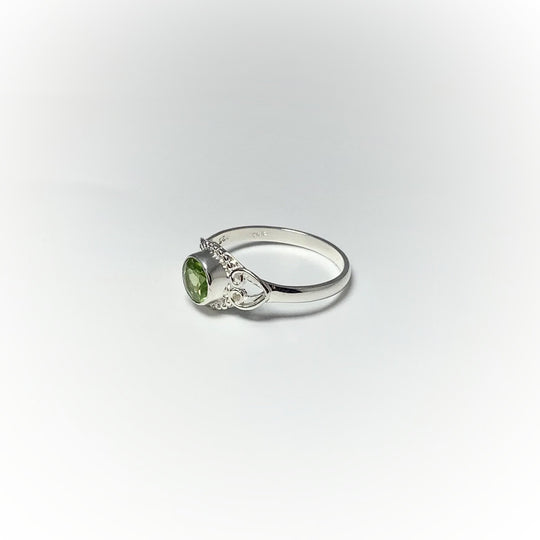 Peridot Ring - Rocks and Gems Canada