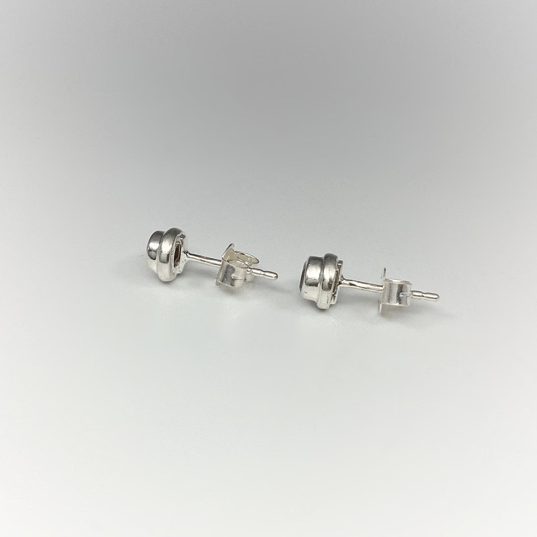 Labradorite Stud Earrings - Rocks and Gems Canada