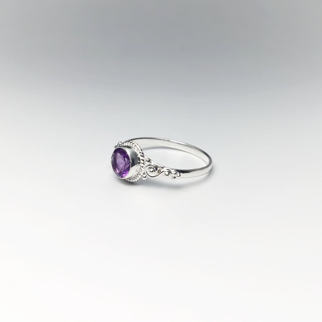 Amethyst Ring - Rocks and Gems Canada