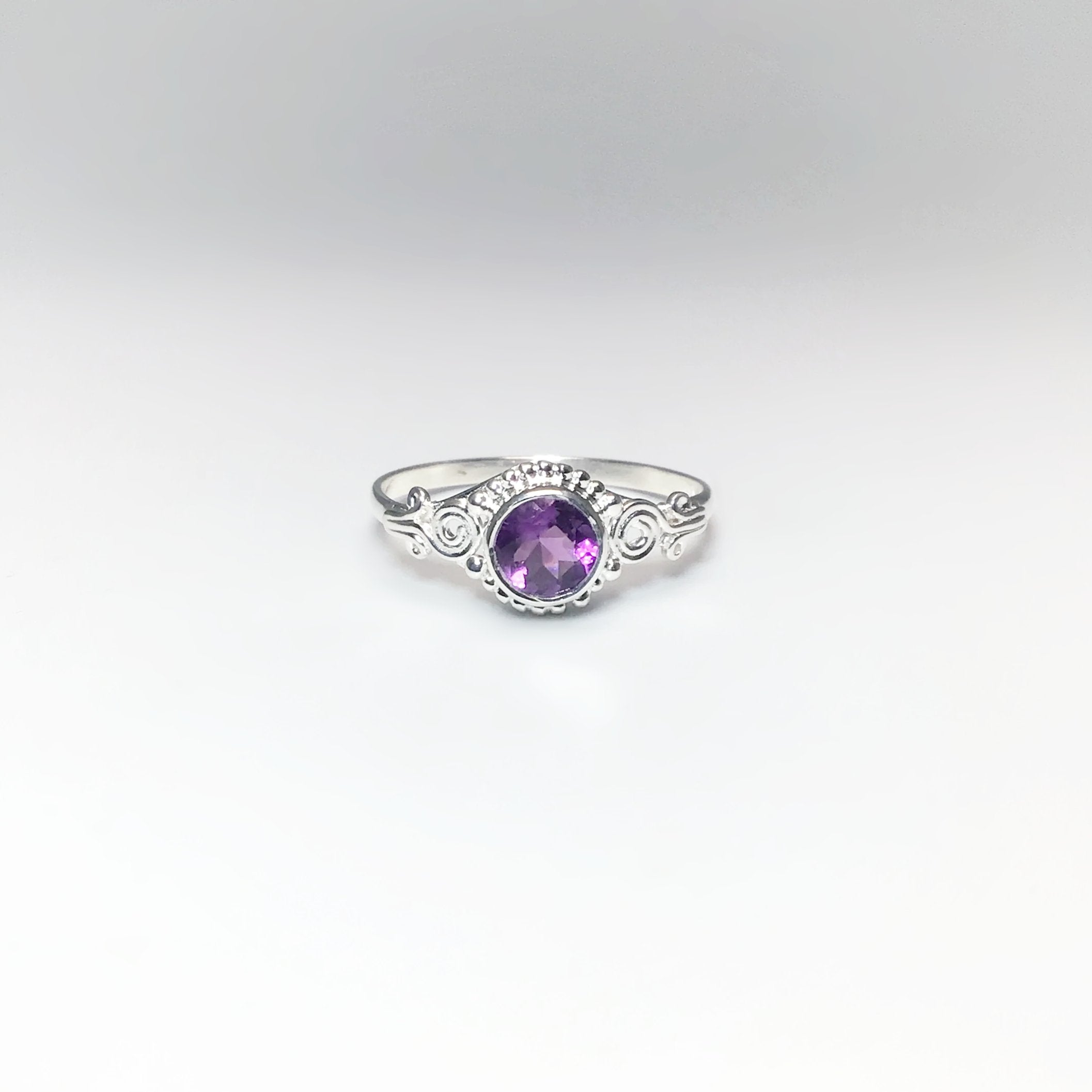Amethyst Ring - Rocks and Gems Canada