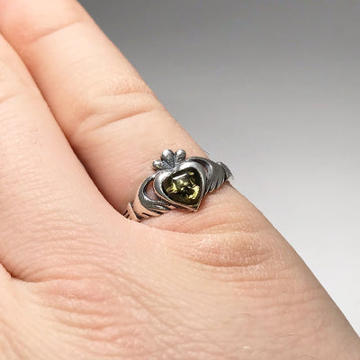 Green Amber Ring - Claddagh Style