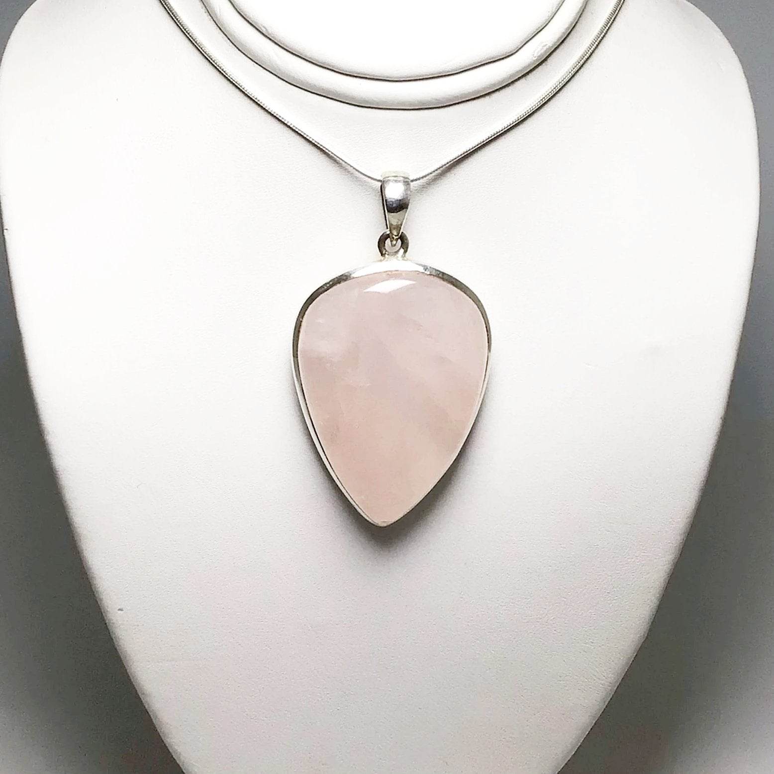 Rose Quartz Pendant - Rocks and Gems Canada