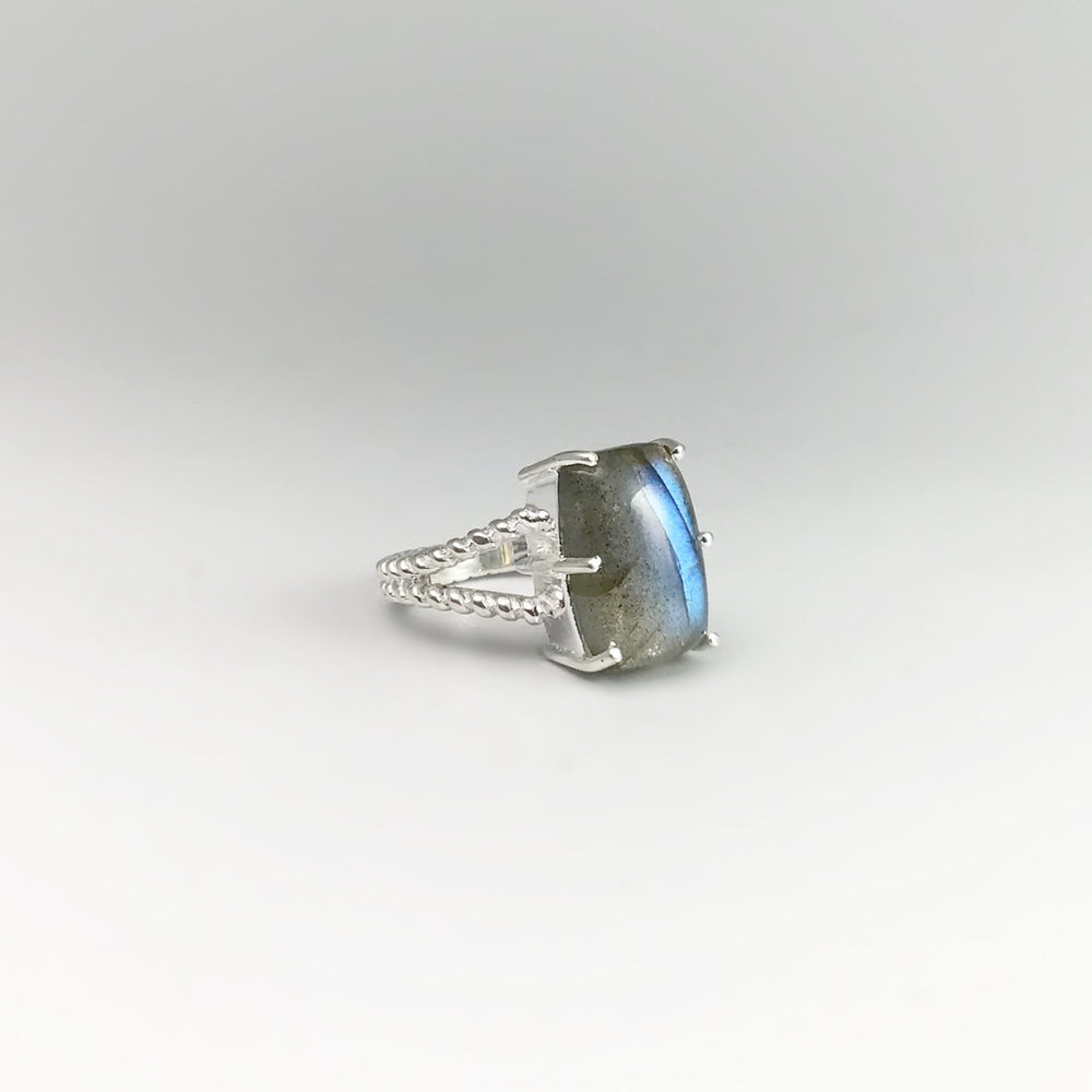 Labradorite Ring - Rocks and Gems Canada