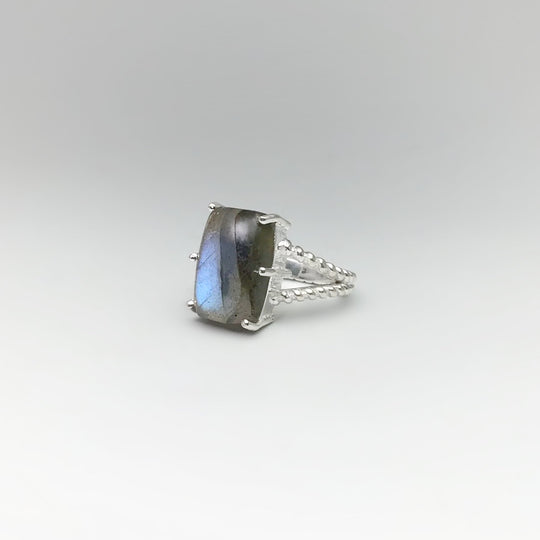 Labradorite Ring - Rocks and Gems Canada
