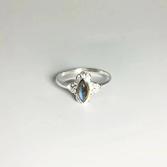 Labradorite Ring - Rocks and Gems Canada