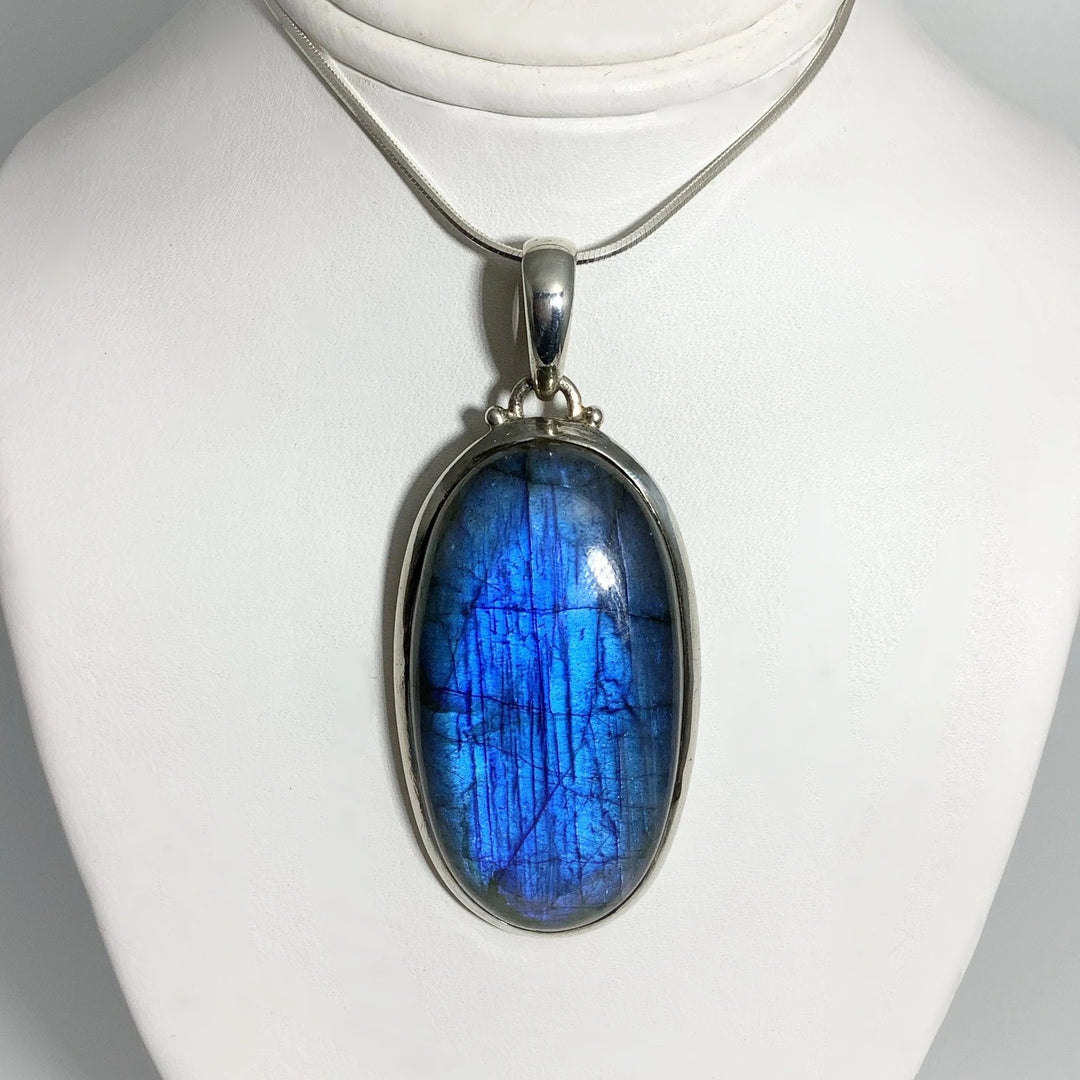 Labradorite Pendant - Rocks and Gems Canada