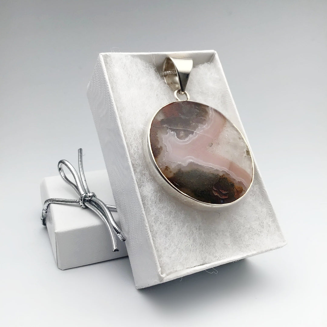 Laguna Agate Pendant - Rocks and Gems Canada