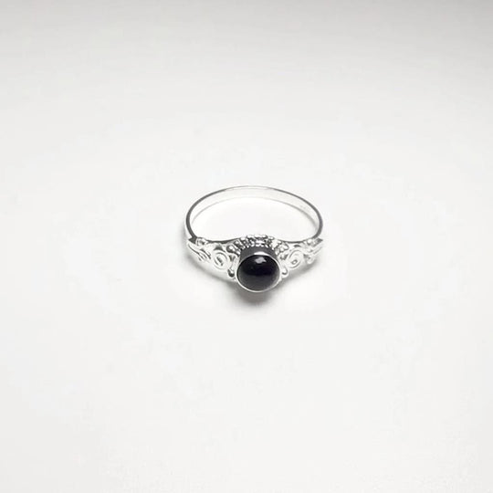 Black Onyx Ring - Rocks and Gems Canada