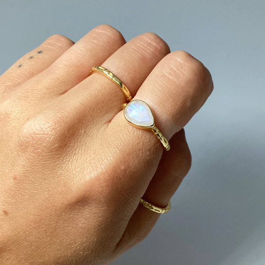 Rainbow Moonstone Ring - Rocks and Gems Canada