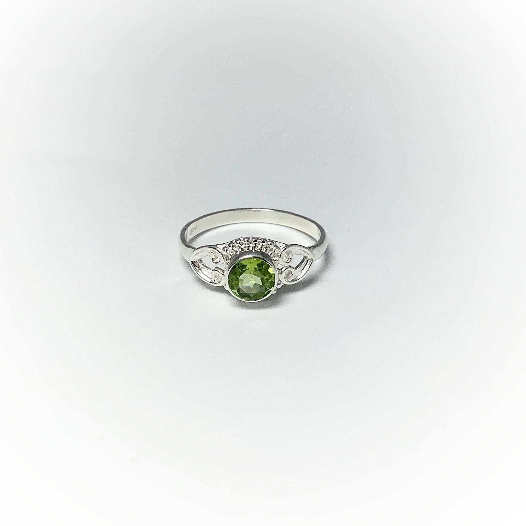 Peridot Ring - Rocks and Gems Canada