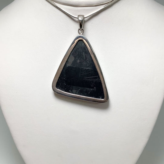 Alberta Ammolite Pendant - Rocks and Gems Canada