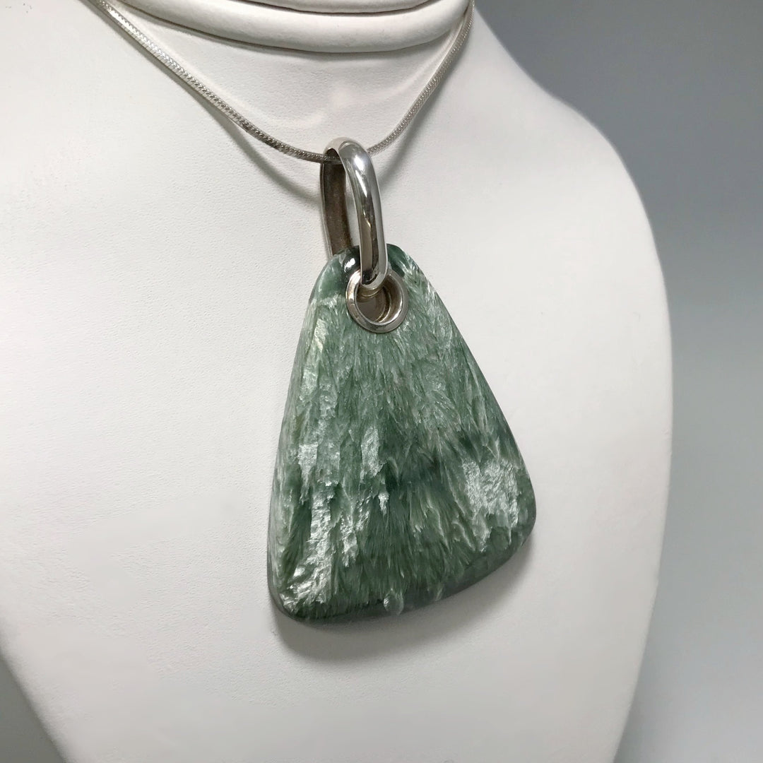 Seraphenite Pendant - Rocks and Gems Canada
