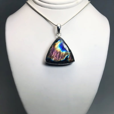 Purple Labradorite Pendant